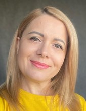 Ирина Довженко